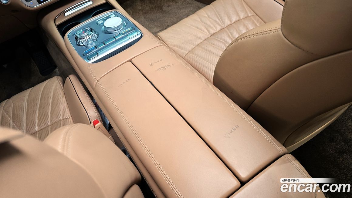 Genesis G90 2023