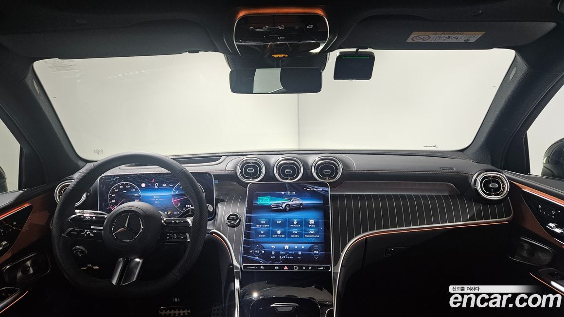 Mercedes-Benz GLC-Class 2026