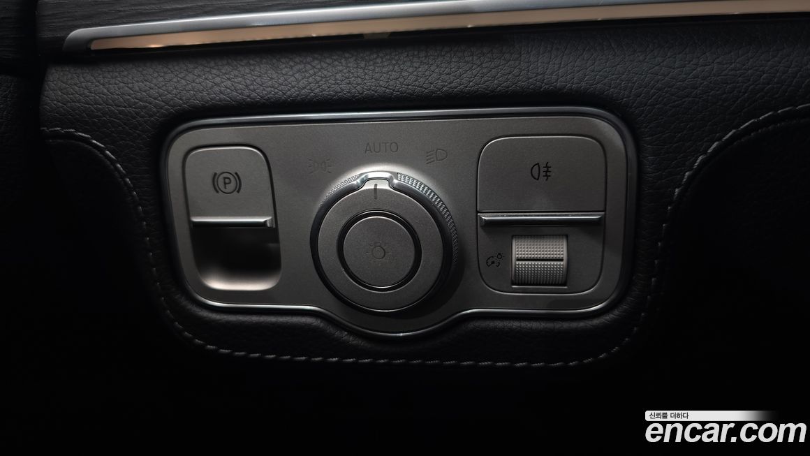 Mercedes-Benz GLE-Class 2024