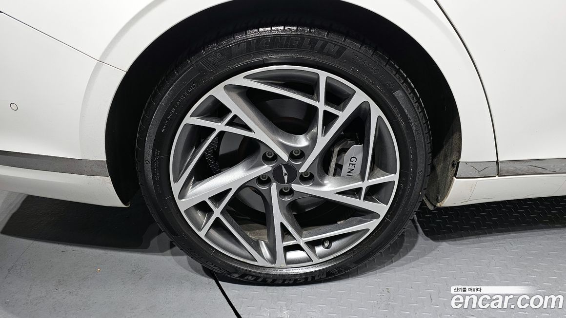 Genesis G90 2023