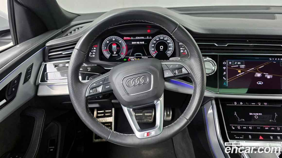 Audi Q8 2022