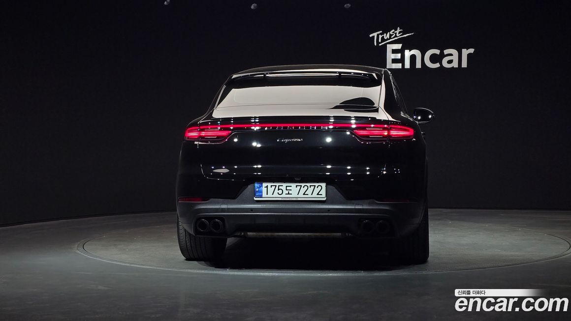 Porsche Cayenne 2023