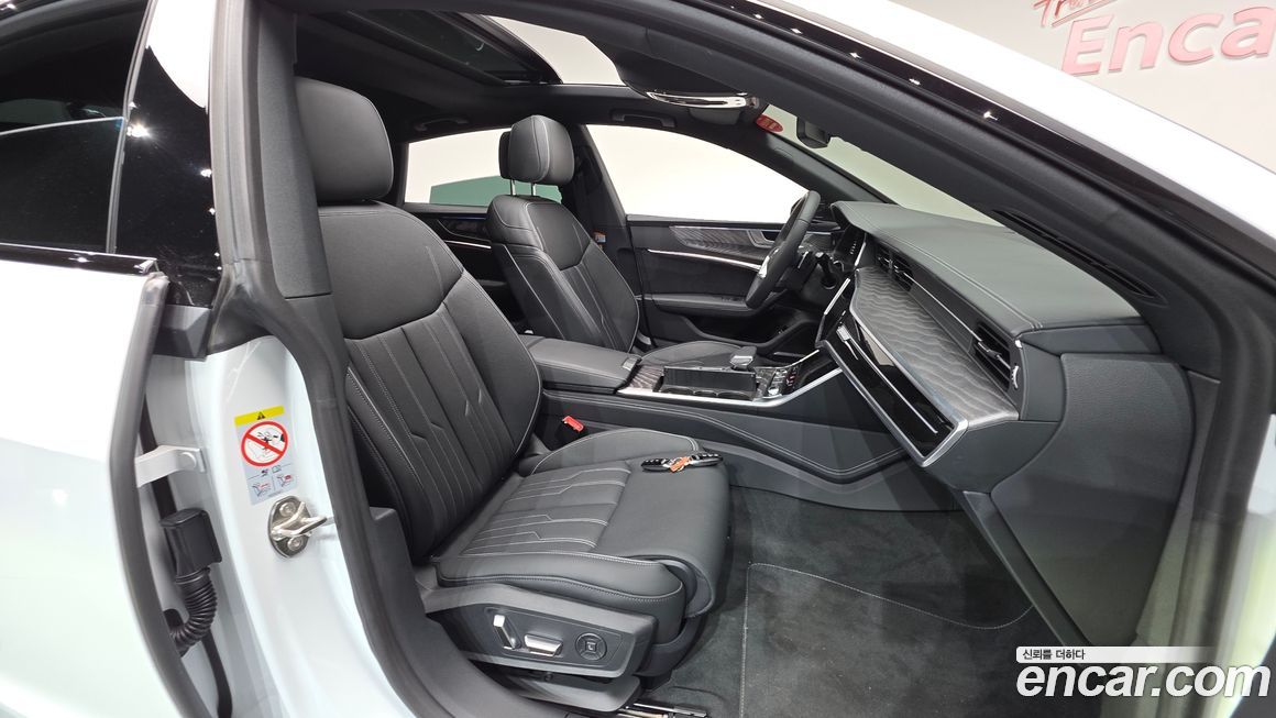 Audi A7 2025