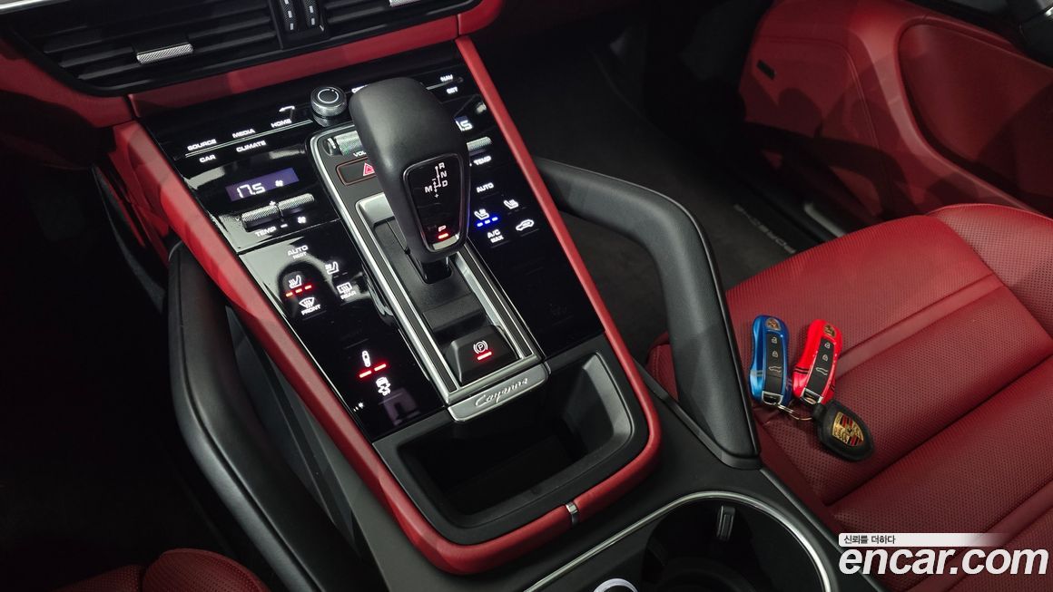 Porsche Cayenne 2023