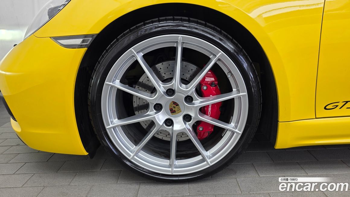 Porsche 718 2021