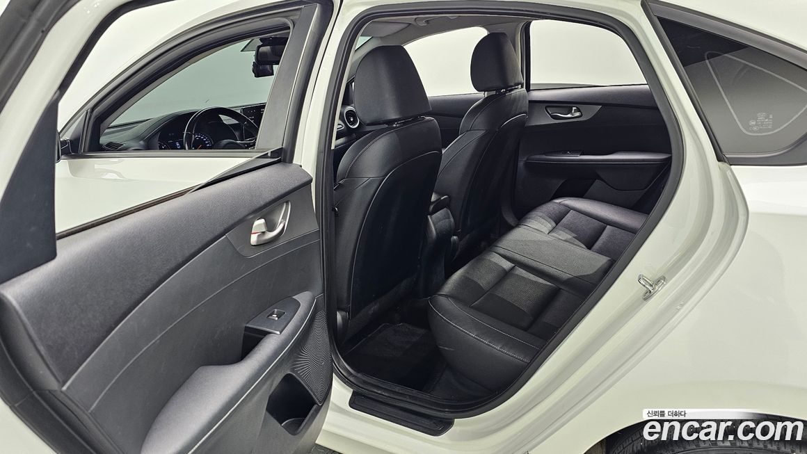 Kia K3 2019