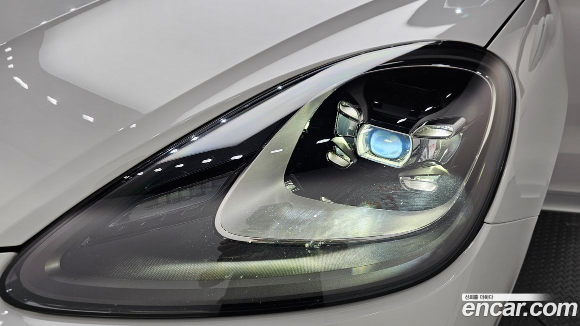 Porsche Cayenne 2023