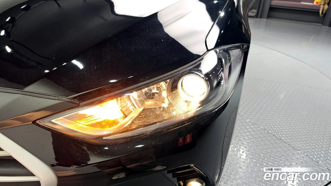 Hyundai AVANTE 2018