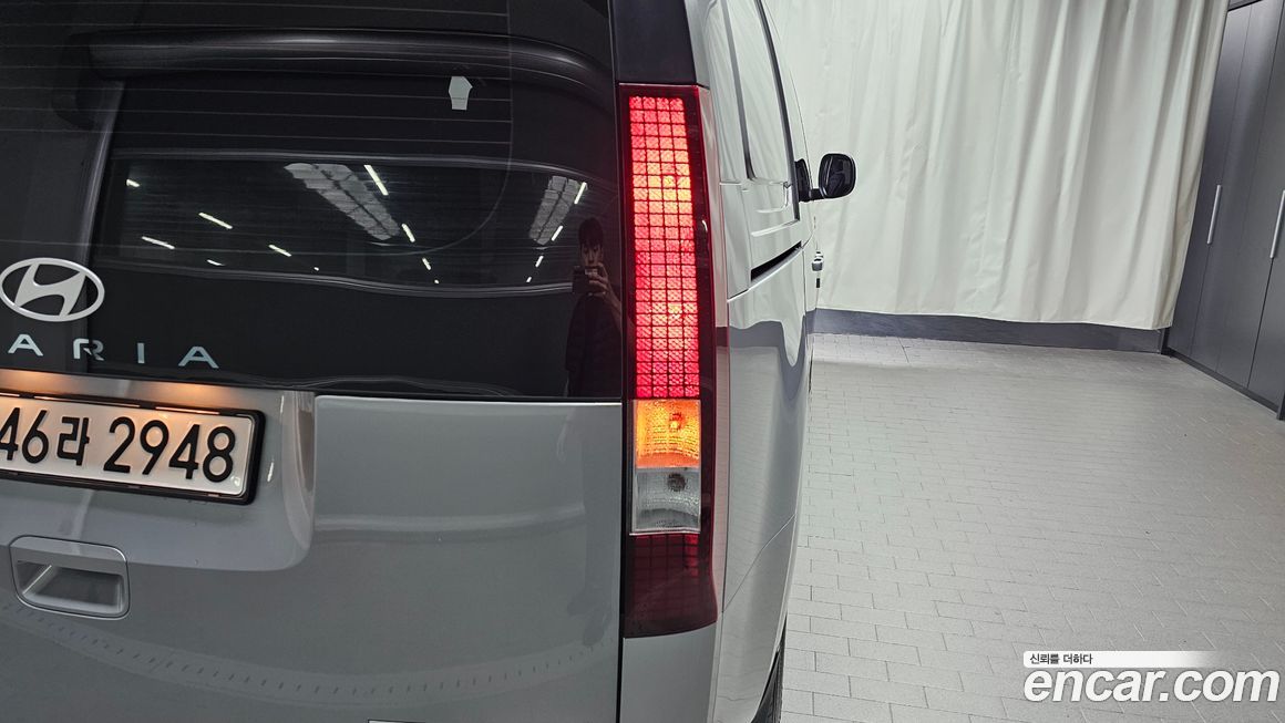 Hyundai Staria 2025