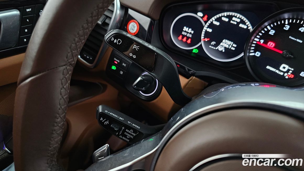 Porsche Cayenne 2023