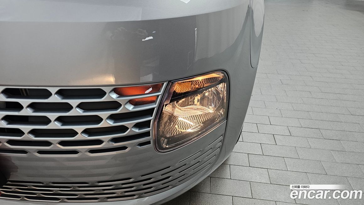 Hyundai Staria 2025