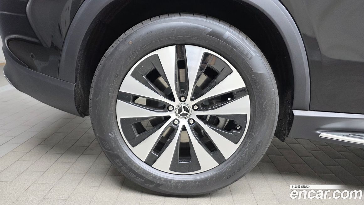 Mercedes-Benz GLE-Class 2026