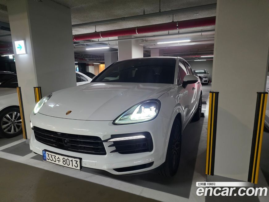 Porsche Cayenne 2022