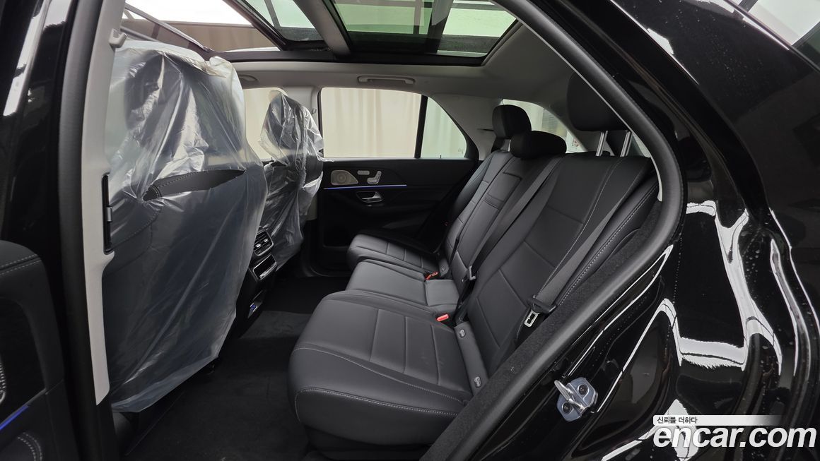 Mercedes-Benz GLE-Class 2026