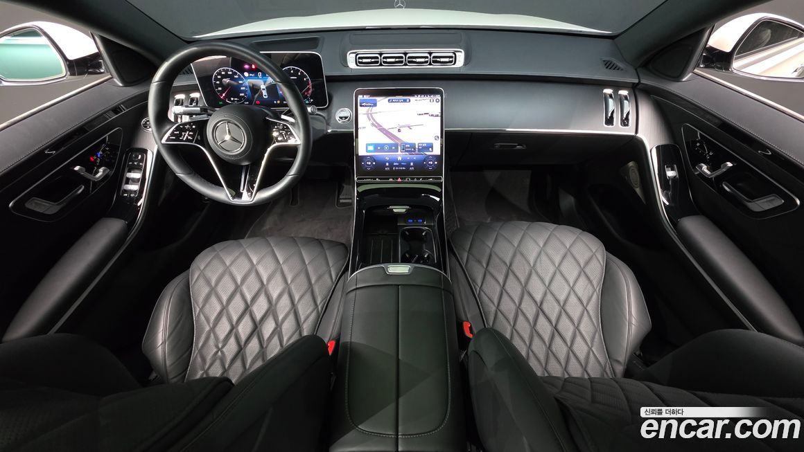 Mercedes-Benz S-Class 2023