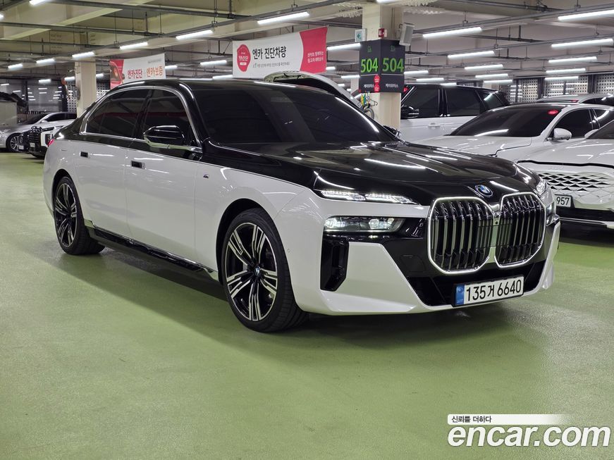 BMW 7-Series 2024