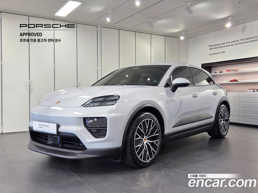 Porsche Macan 2025