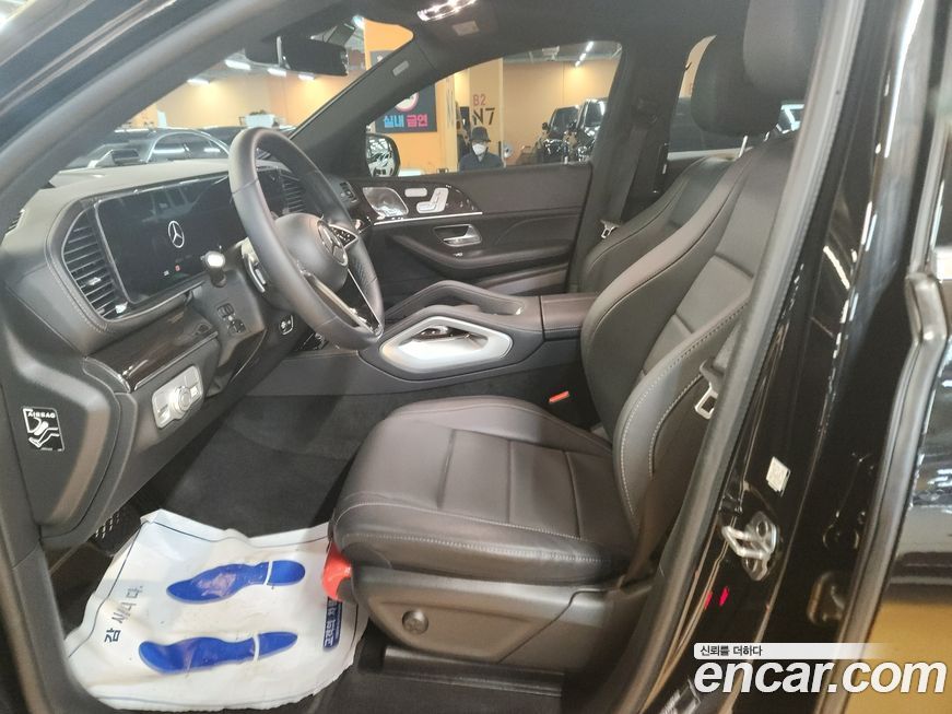 Mercedes-Benz GLE-Class 2026