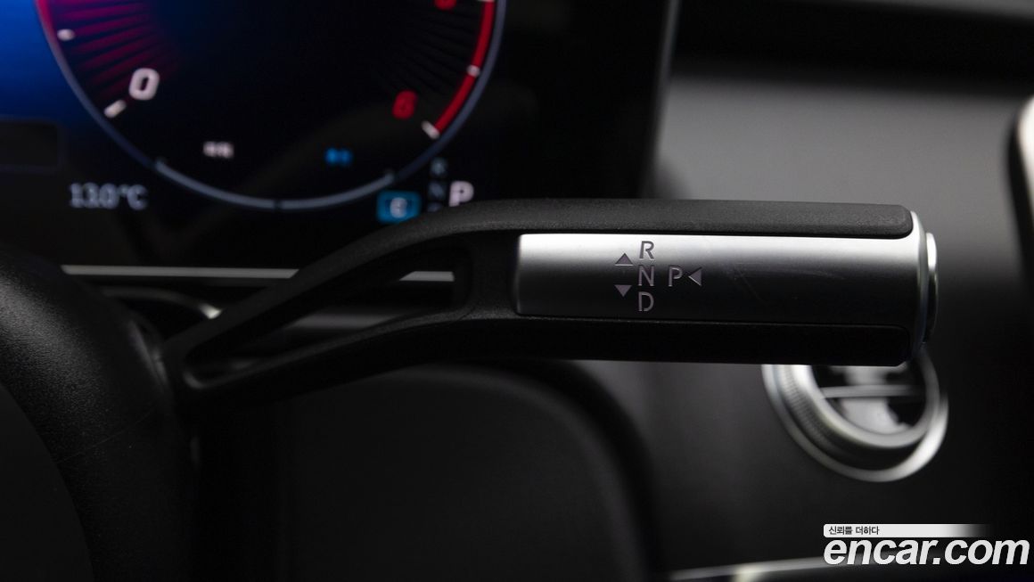 Mercedes-Benz S-Class 2025