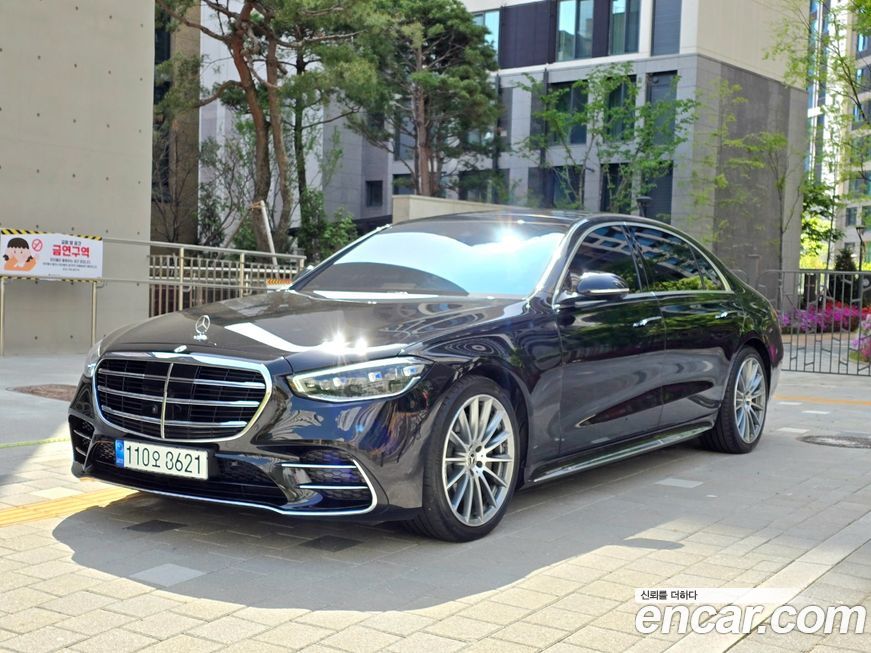 Mercedes-Benz S-Class 2022