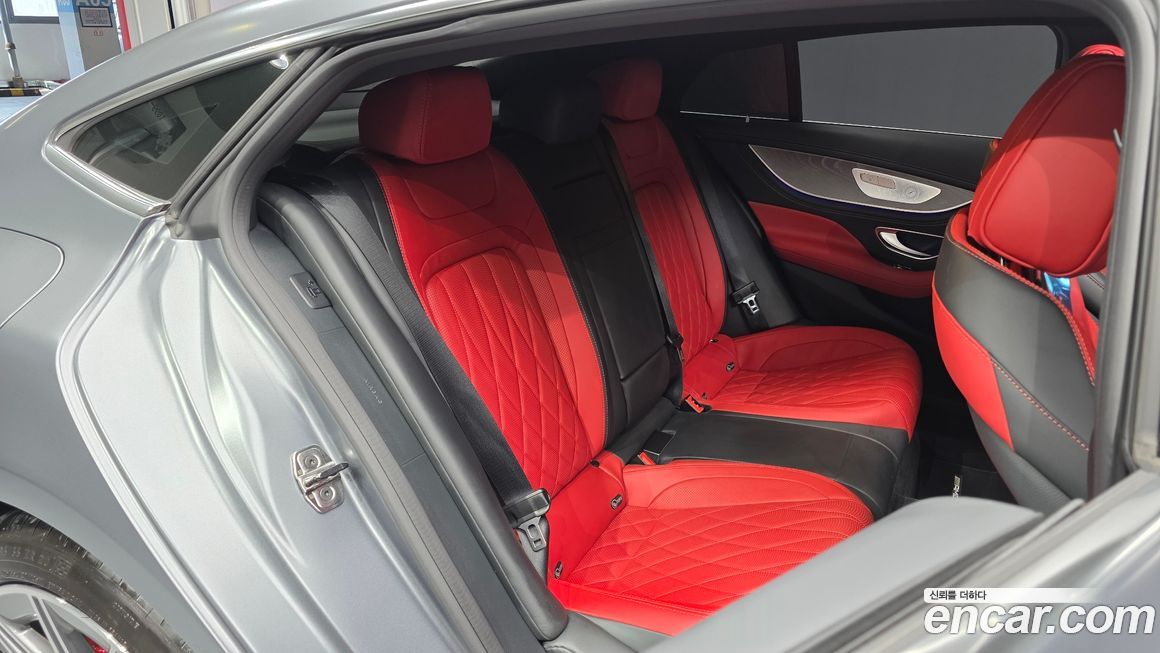 Mercedes-Benz AMG GT 2023