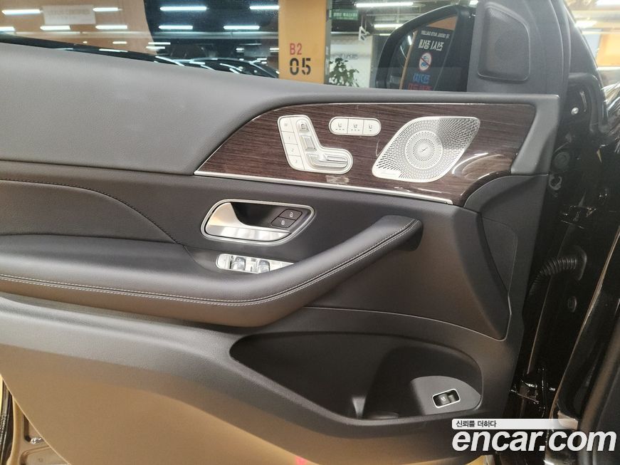 Mercedes-Benz GLE-Class 2026