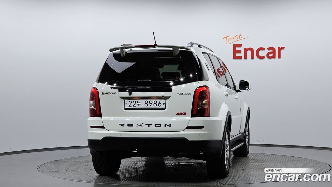 KG_Mobility_Ssangyong Rexton 2013