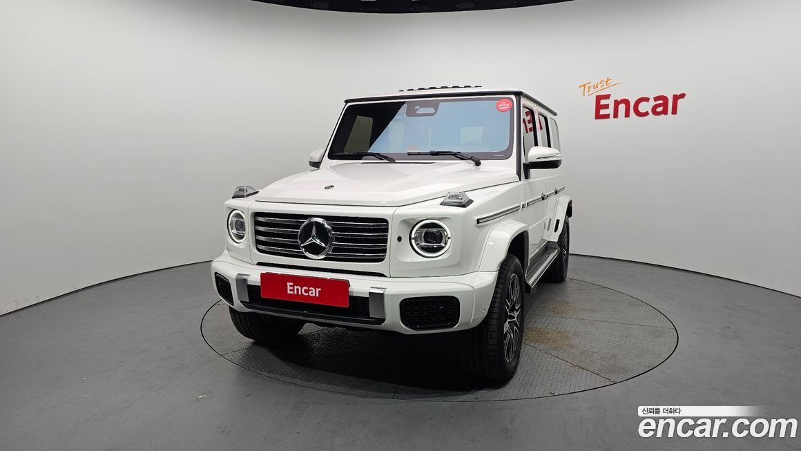 Mercedes-Benz G-Class 2025