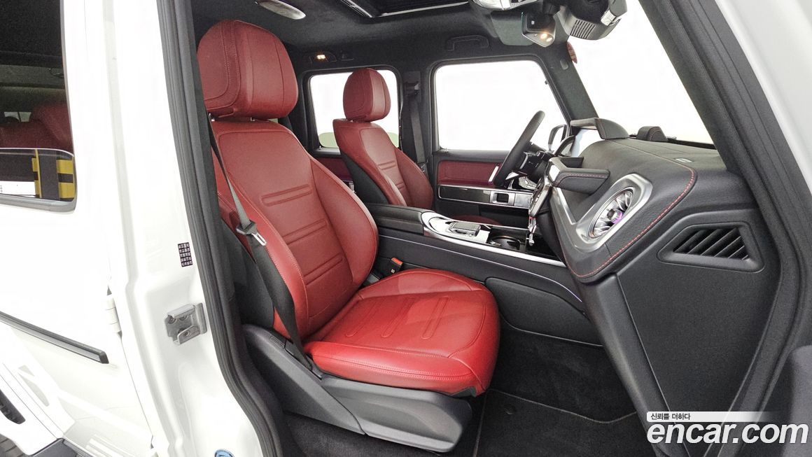 Mercedes-Benz G-Class 2025
