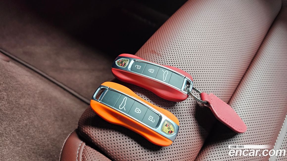 Porsche Panamera 2025