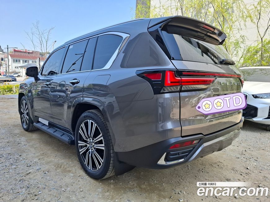 Lexus LX 2026