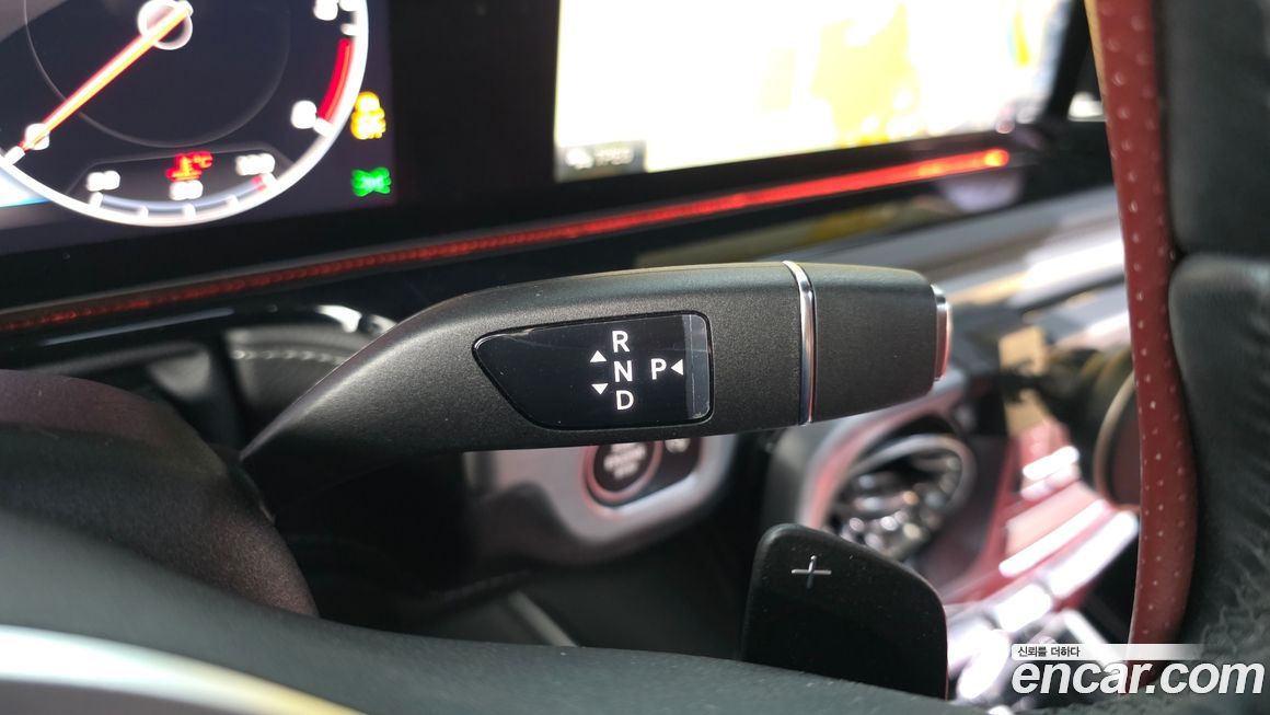 Mercedes-Benz G-Class 2023