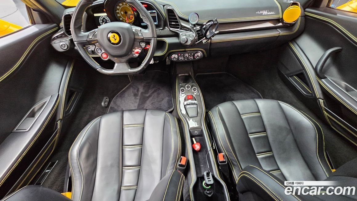 Ferrari 458 2014