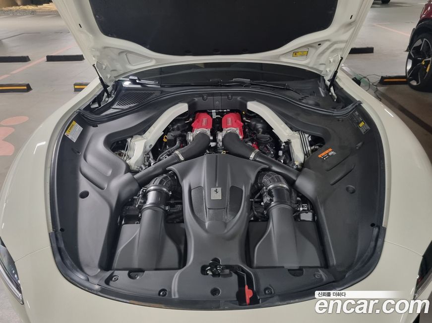 Ferrari Roma 2024