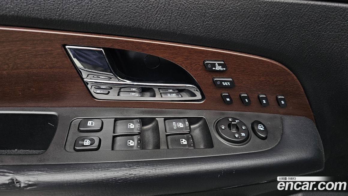 KG_Mobility_Ssangyong Rexton 2013