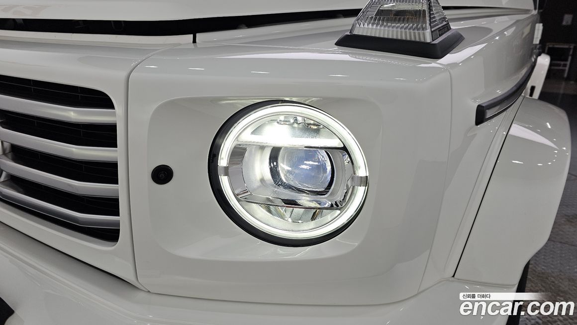 Mercedes-Benz G-Class 2025
