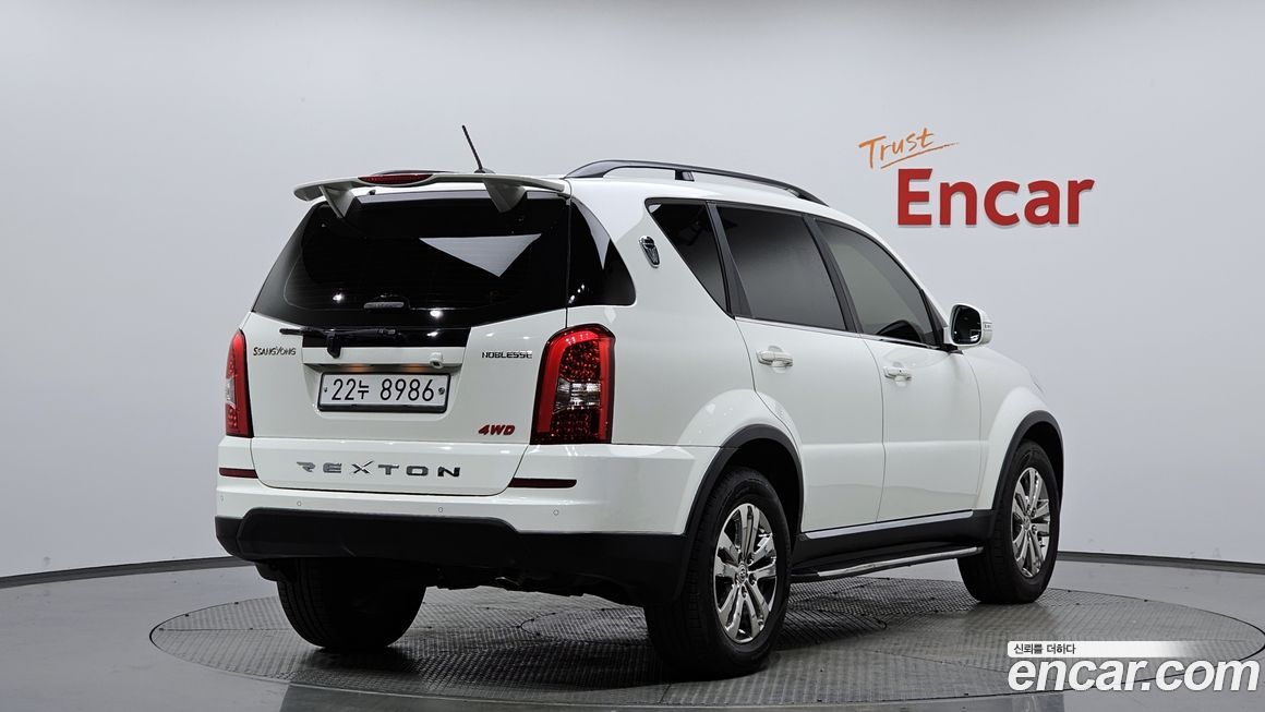 KG_Mobility_Ssangyong Rexton 2013