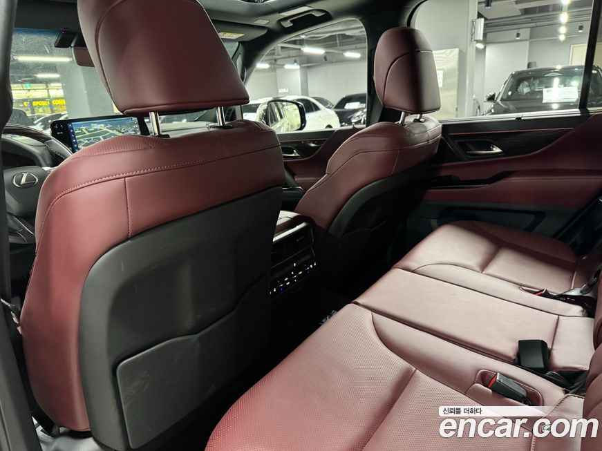 Lexus LX 2025