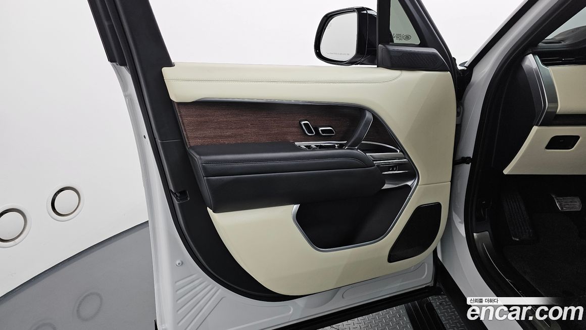 Land Rover Range Rover 2023
