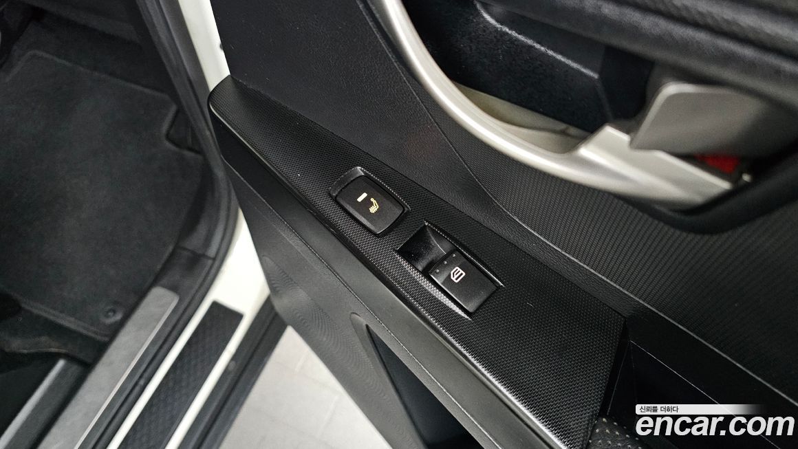 KG_Mobility_Ssangyong KORANDO 2013