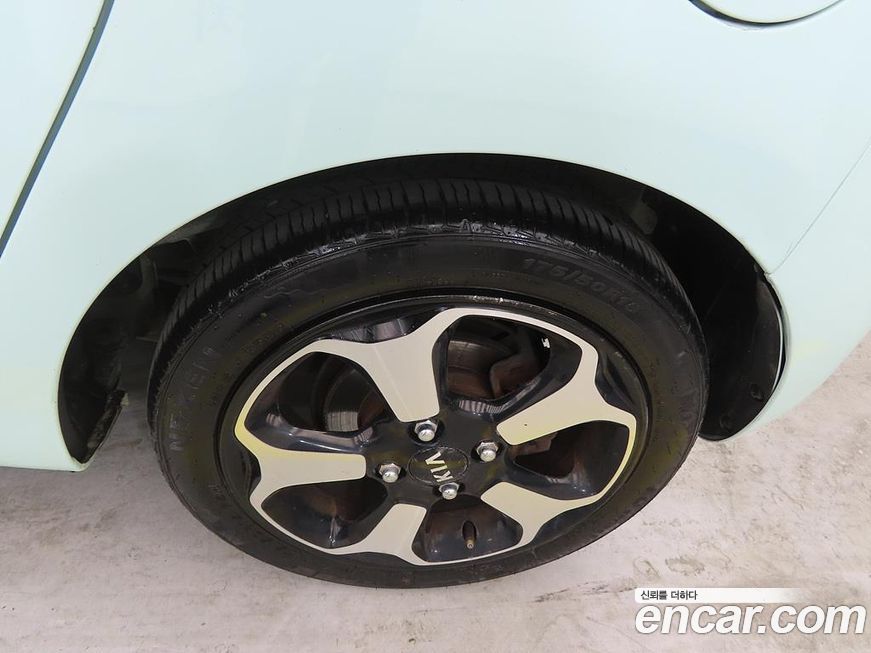Kia RAY 2012