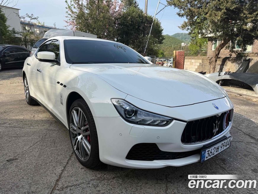 Maserati Ghibli 2016