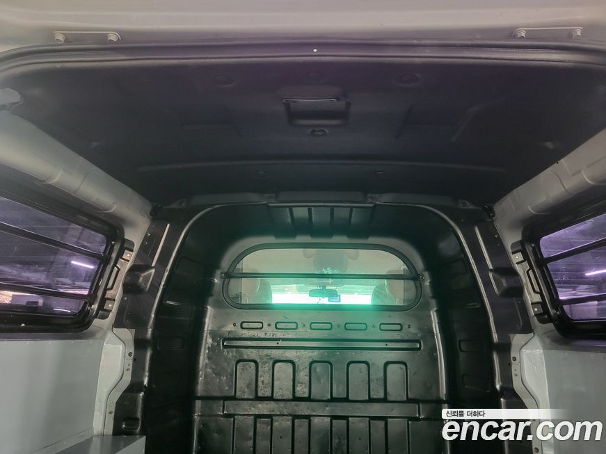 Hyundai Starex 2016