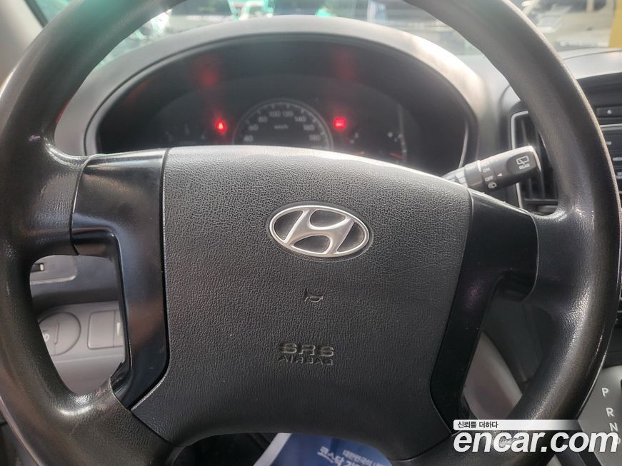 Hyundai Starex 2016