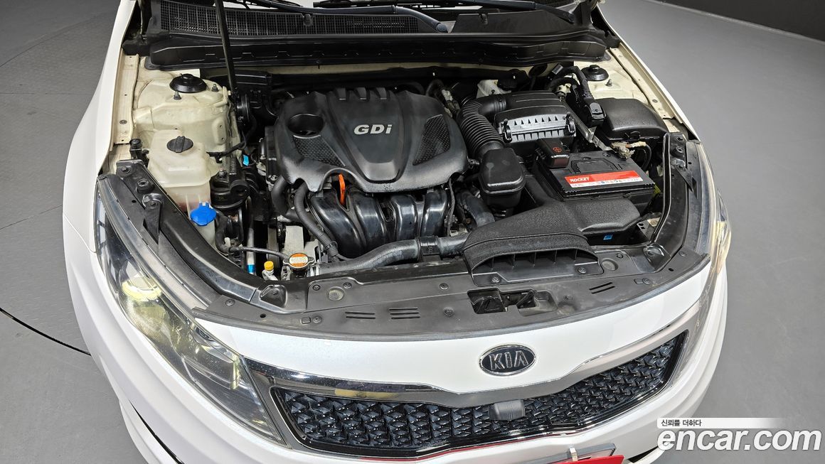 Kia K5 2011