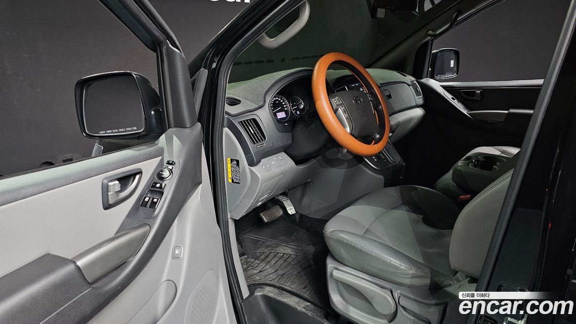 Hyundai Starex 2021