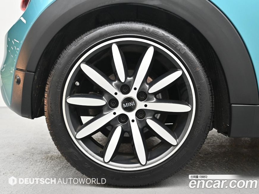 Mini Cooper Convertible 2016