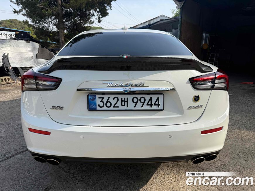 Maserati Ghibli 2016