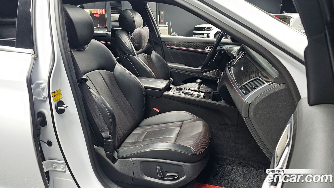 Genesis G80 2017