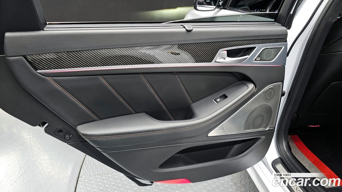 Genesis G80 2017